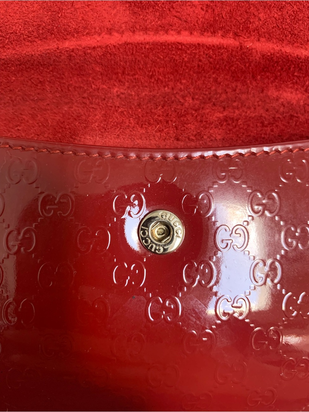 Authentic red patent leather Gucci long wallet w heart snap ❤️ - Picture 16 of 16